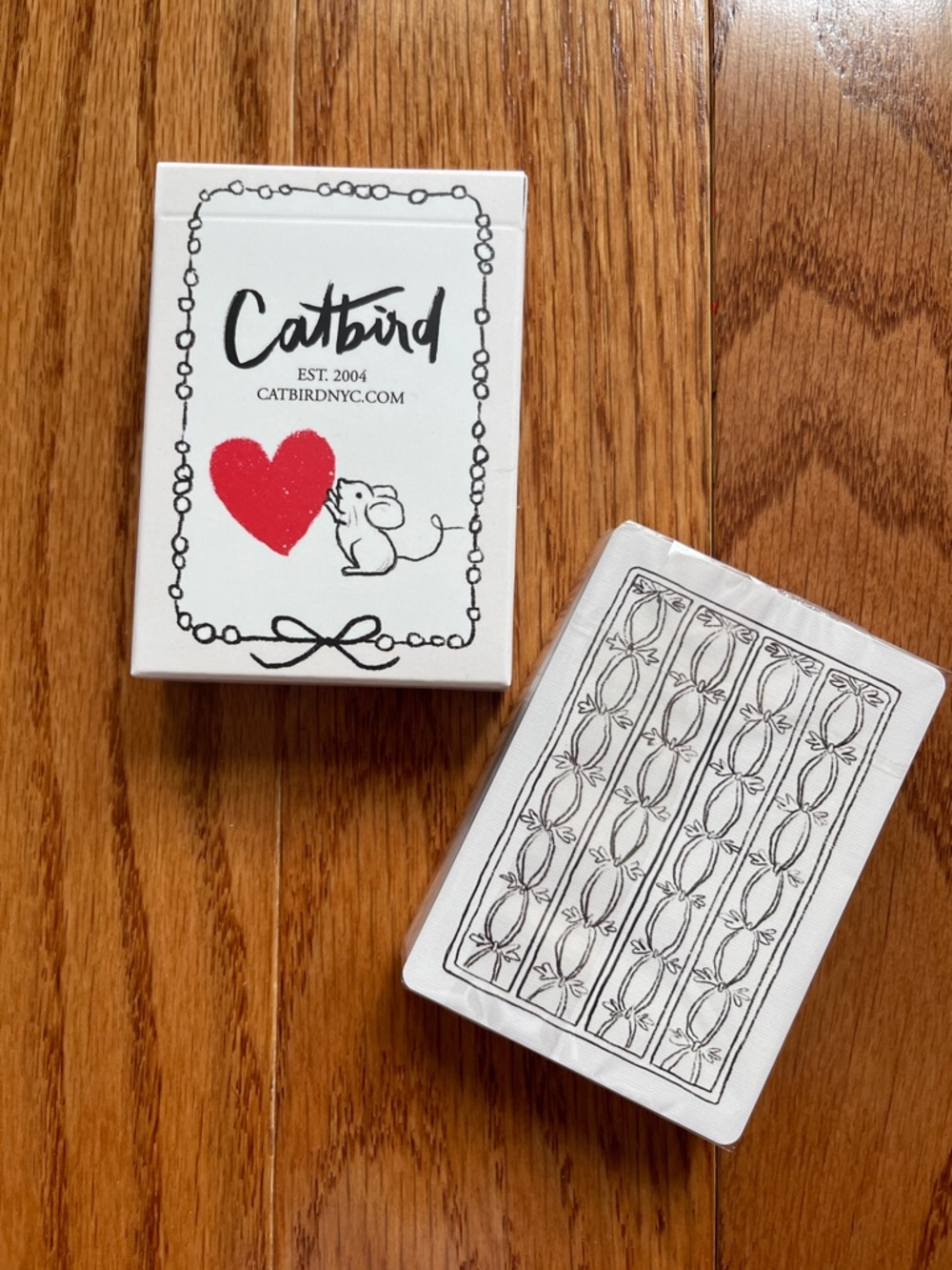 Catbird Souvenir Playing Cards ♥️♠️🃏♣️♦️ - Picture 3 of 6